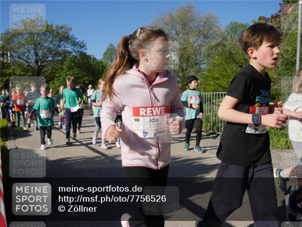 25.04.2025 - Das Zehntel Zöllner http://msf.ph/oto/7756526 26.04.2025 08:49:13 Laufen 2703 meine-sportfotos.de