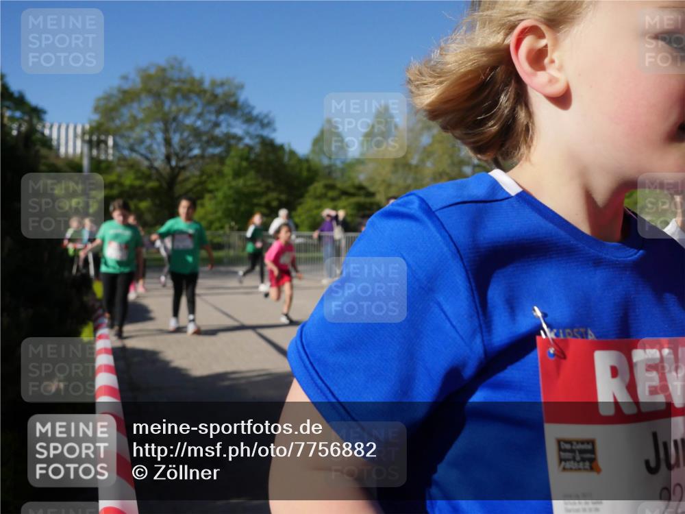 25.04.2025 - Das Zehntel Zöllner http://msf.ph/oto/7756882 26.04.2025 08:49:45 Laufen 22 meine-sportfotos.de