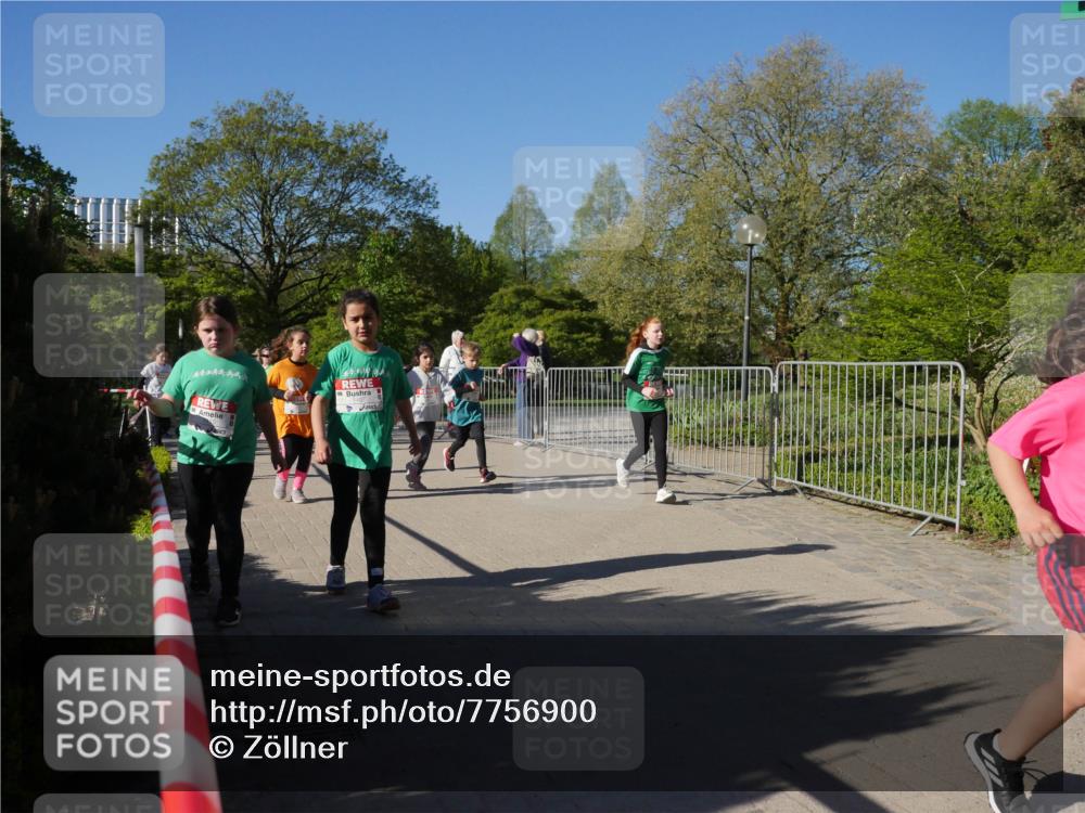 25.04.2025 - Das Zehntel Zöllner http://msf.ph/oto/7756900 26.04.2025 08:49:47 Laufen  meine-sportfotos.de
