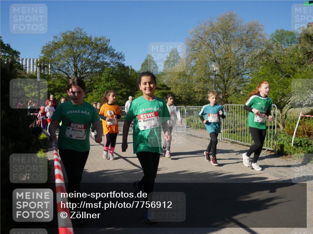 25.04.2025 - Das Zehntel Zöllner http://msf.ph/oto/7756912 26.04.2025 08:49:48 Laufen 1415, 1407 meine-sportfotos.de