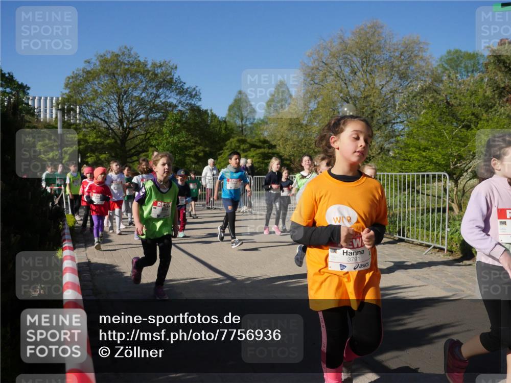 25.04.2025 - Das Zehntel Zöllner http://msf.ph/oto/7756936 26.04.2025 08:49:50 Laufen 3791 meine-sportfotos.de