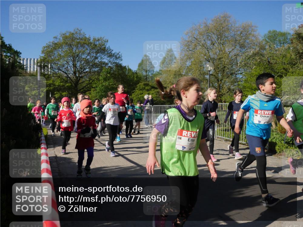 25.04.2025 - Das Zehntel Zöllner http://msf.ph/oto/7756950 26.04.2025 08:49:52 Laufen 1495, 2584 meine-sportfotos.de
