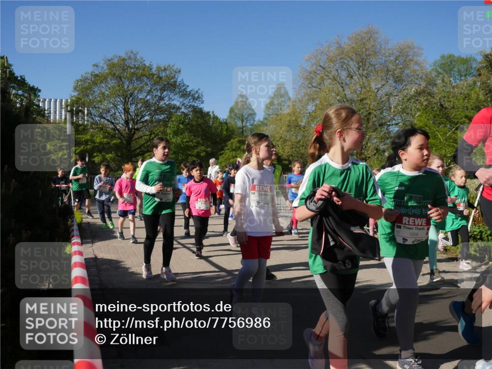25.04.2025 - Das Zehntel Zöllner http://msf.ph/oto/7756986 26.04.2025 08:49:55 Laufen 2140, 1658 meine-sportfotos.de