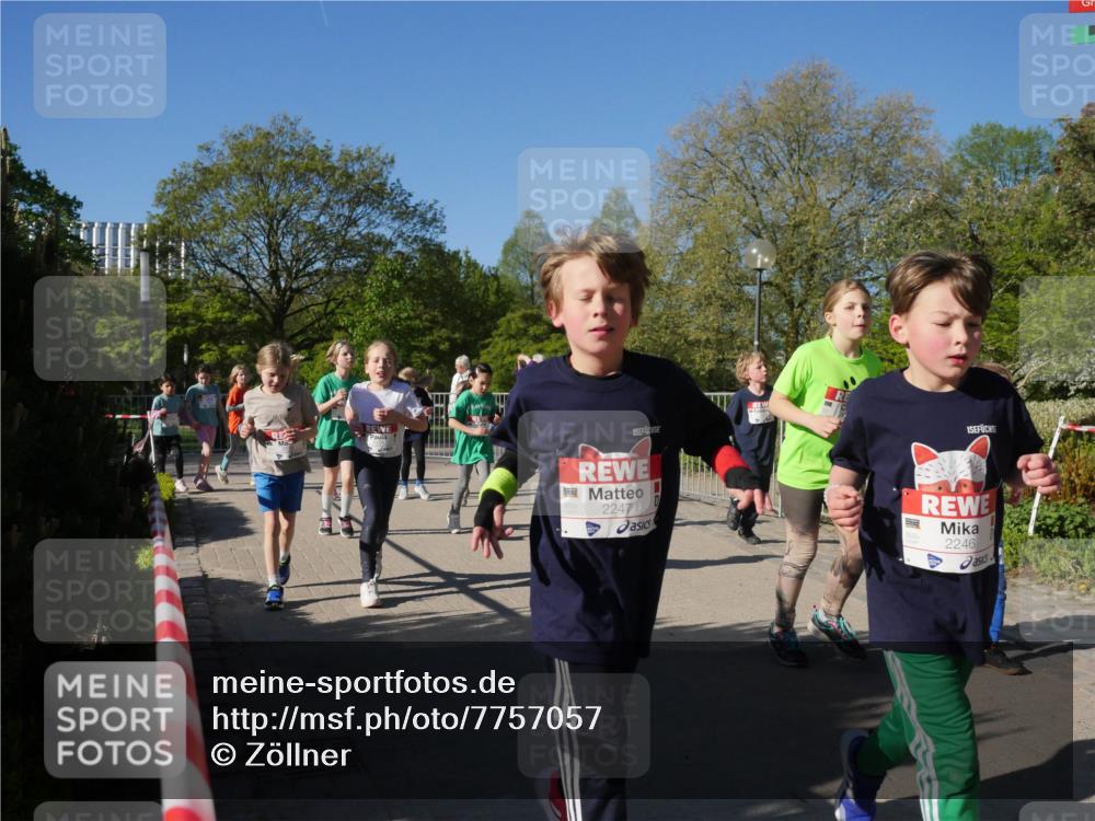 25.04.2025 - Das Zehntel Zöllner http://msf.ph/oto/7757057 26.04.2025 08:50:01 Laufen 2247, 2246 meine-sportfotos.de