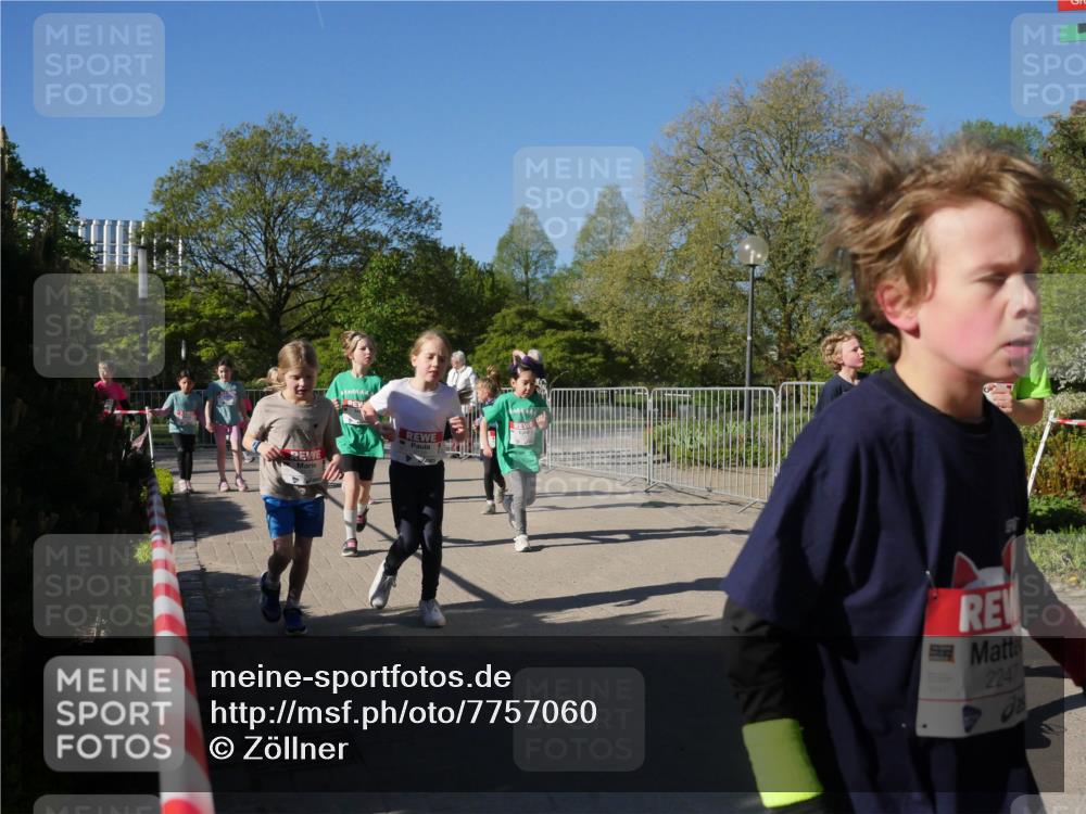 25.04.2025 - Das Zehntel Zöllner http://msf.ph/oto/7757060 26.04.2025 08:50:01 Laufen 2247 meine-sportfotos.de
