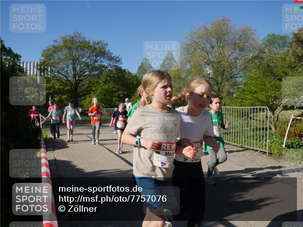 25.04.2025 - Das Zehntel Zöllner http://msf.ph/oto/7757076 26.04.2025 08:50:02 Laufen 2139 meine-sportfotos.de
