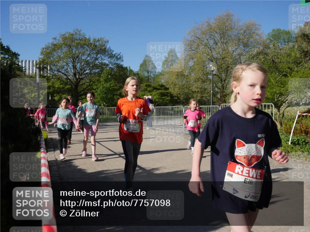 25.04.2025 - Das Zehntel Zöllner http://msf.ph/oto/7757098 26.04.2025 08:50:05 Laufen 3647, 2242 meine-sportfotos.de