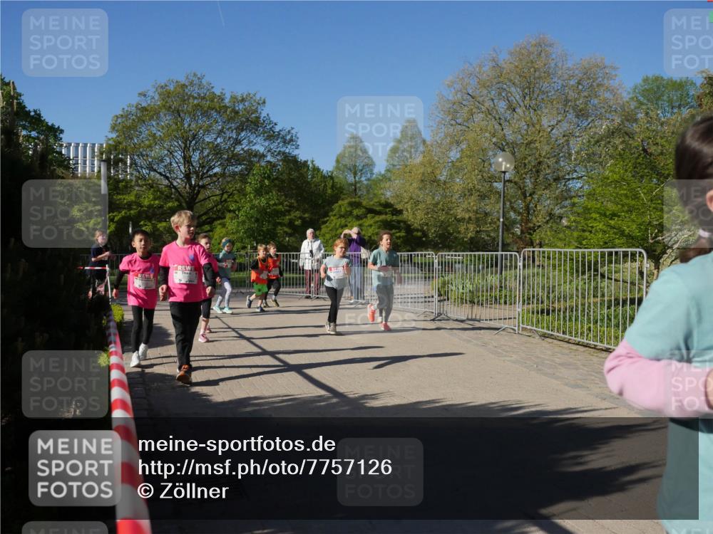 25.04.2025 - Das Zehntel Zöllner http://msf.ph/oto/7757126 26.04.2025 08:50:07 Laufen  meine-sportfotos.de