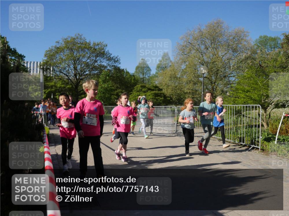 25.04.2025 - Das Zehntel Zöllner http://msf.ph/oto/7757143 26.04.2025 08:50:08 Laufen  meine-sportfotos.de