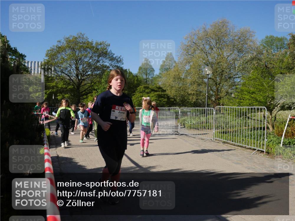 25.04.2025 - Das Zehntel Zöllner http://msf.ph/oto/7757181 26.04.2025 08:50:12 Laufen 2581 meine-sportfotos.de