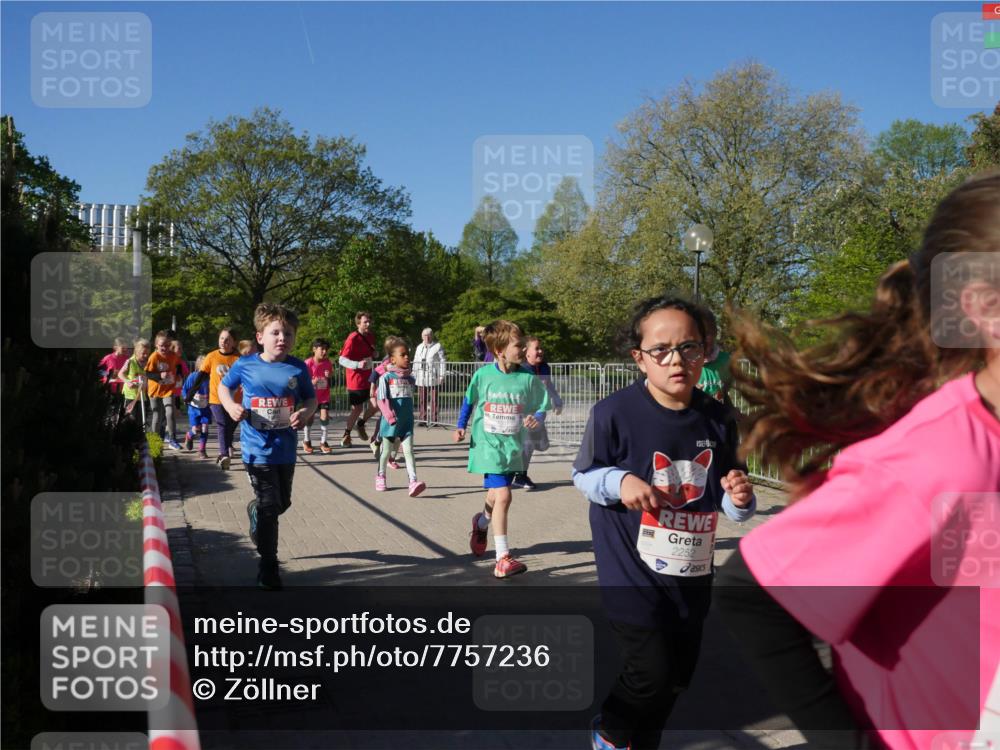 25.04.2025 - Das Zehntel Zöllner http://msf.ph/oto/7757236 26.04.2025 08:50:17 Laufen 2252 meine-sportfotos.de