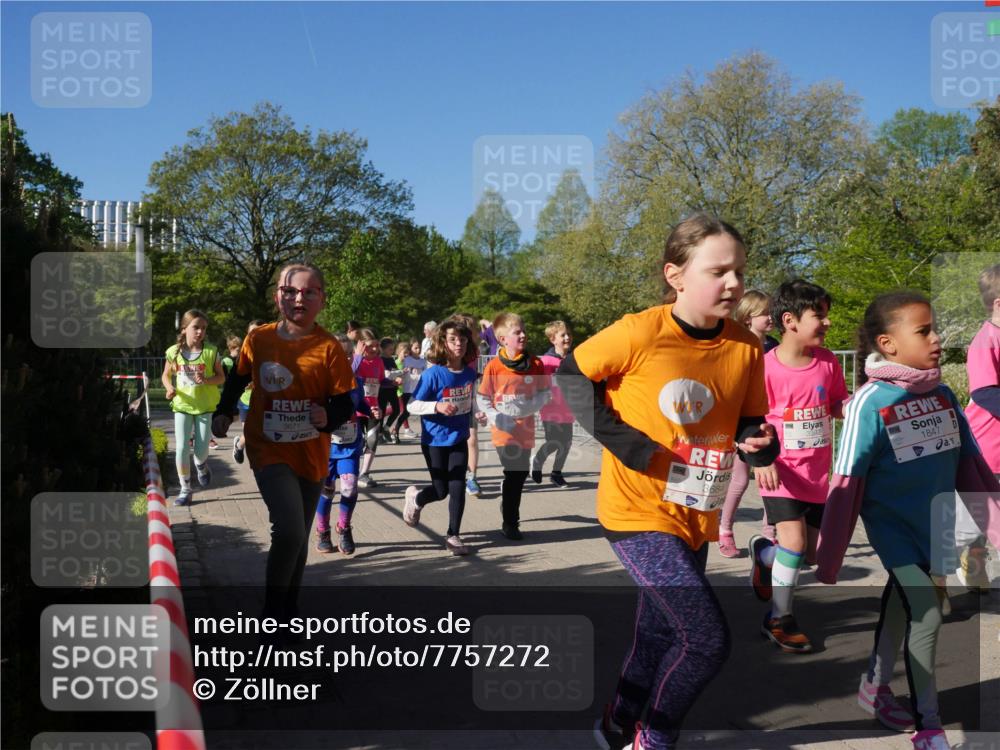 25.04.2025 - Das Zehntel Zöllner http://msf.ph/oto/7757272 26.04.2025 08:50:21 Laufen 3671, 3684, 1847 meine-sportfotos.de