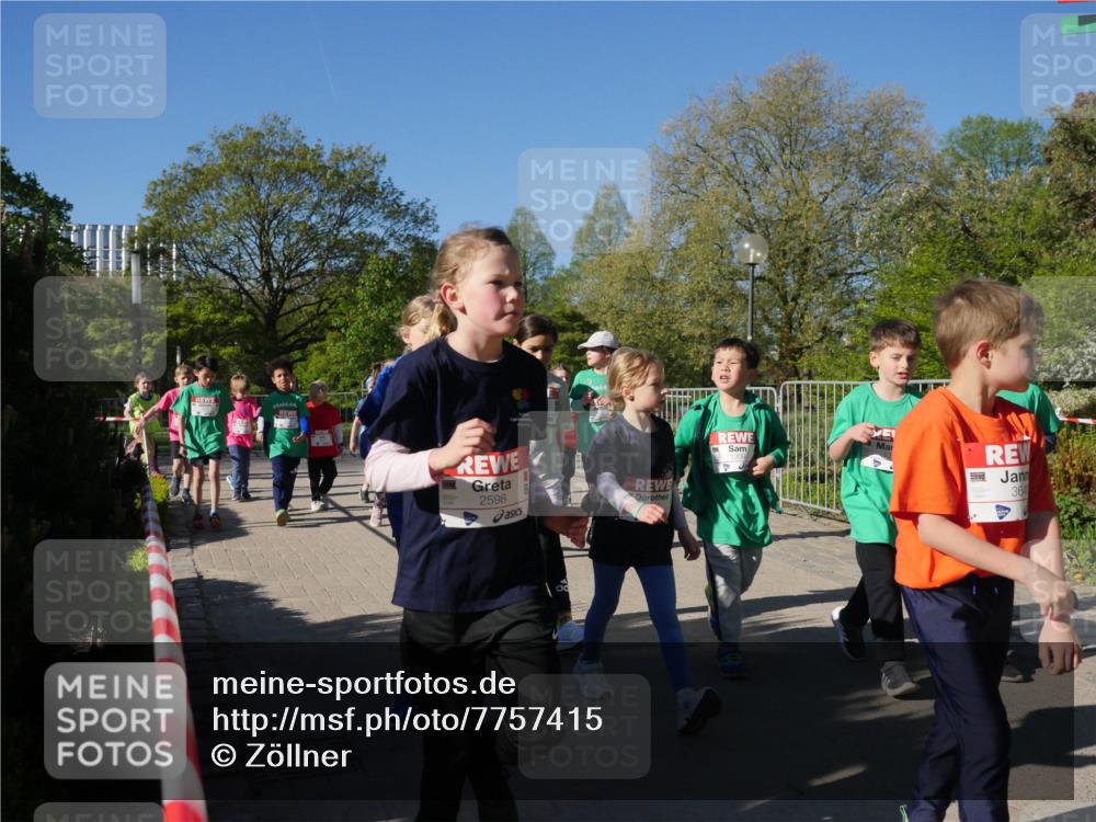 25.04.2025 - Das Zehntel Zöllner http://msf.ph/oto/7757415 26.04.2025 08:50:34 Laufen 2598, 364 meine-sportfotos.de