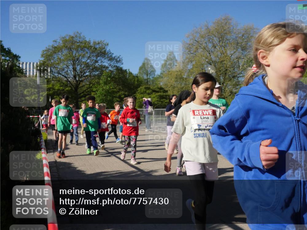 25.04.2025 - Das Zehntel Zöllner http://msf.ph/oto/7757430 26.04.2025 08:50:35 Laufen 2185 meine-sportfotos.de