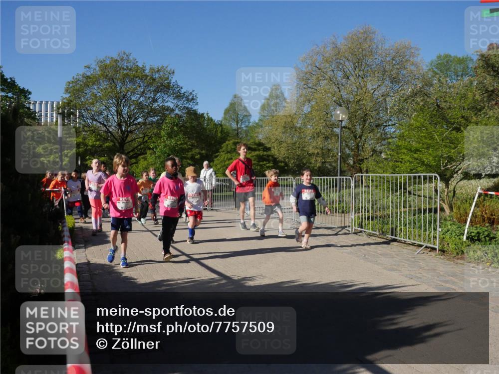 25.04.2025 - Das Zehntel Zöllner http://msf.ph/oto/7757509 26.04.2025 08:50:42 Laufen  meine-sportfotos.de
