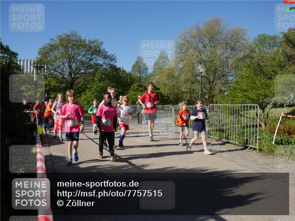 25.04.2025 - Das Zehntel Zöllner http://msf.ph/oto/7757515 26.04.2025 08:50:43 Laufen  meine-sportfotos.de