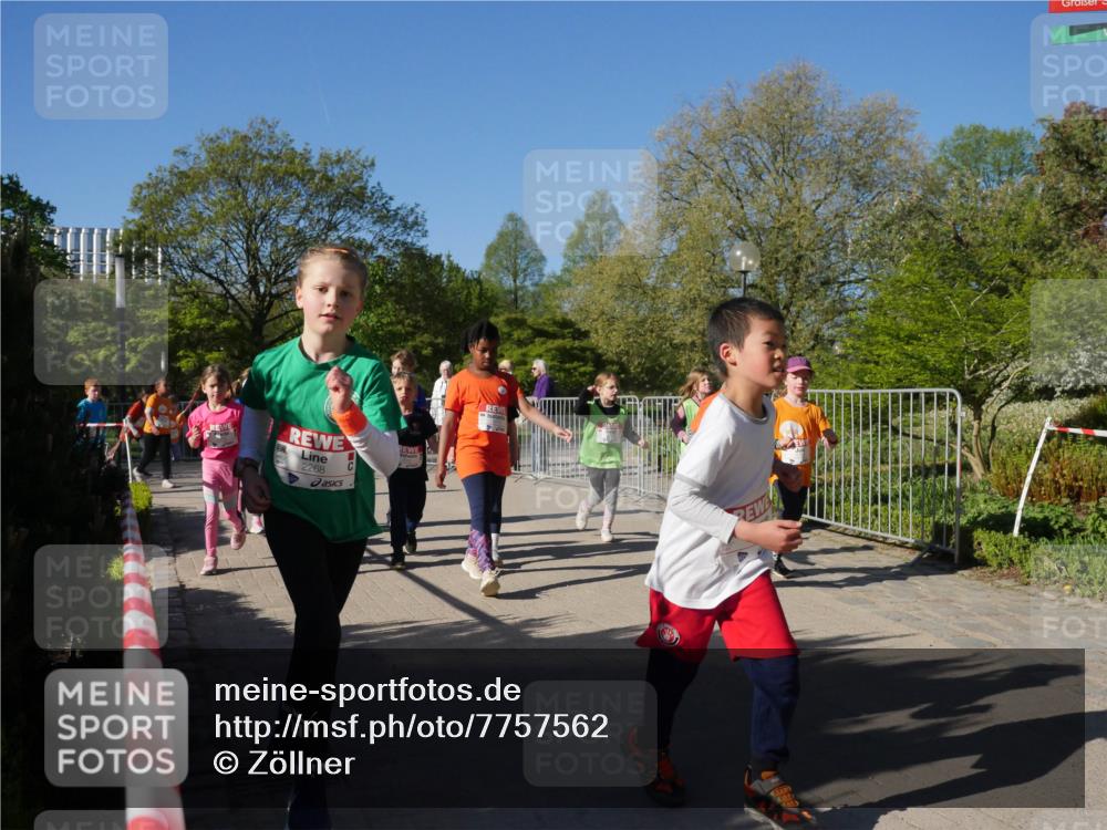 25.04.2025 - Das Zehntel Zöllner http://msf.ph/oto/7757562 26.04.2025 08:50:48 Laufen 2268 meine-sportfotos.de