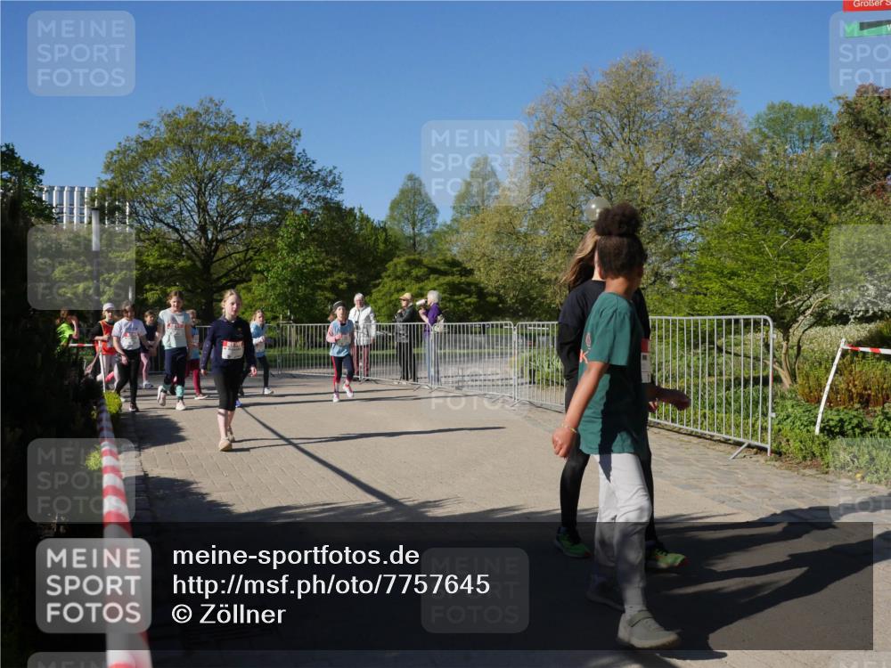 25.04.2025 - Das Zehntel Zöllner http://msf.ph/oto/7757645 26.04.2025 08:50:57 Laufen  meine-sportfotos.de