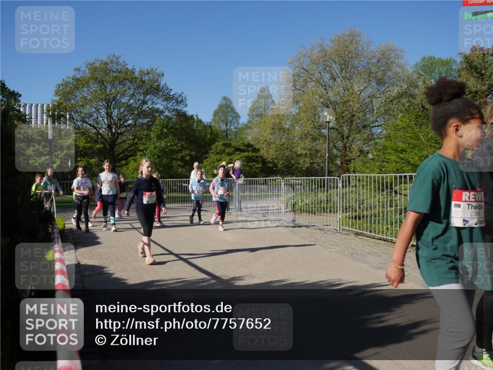 25.04.2025 - Das Zehntel Zöllner http://msf.ph/oto/7757652 26.04.2025 08:50:58 Laufen 2388 meine-sportfotos.de