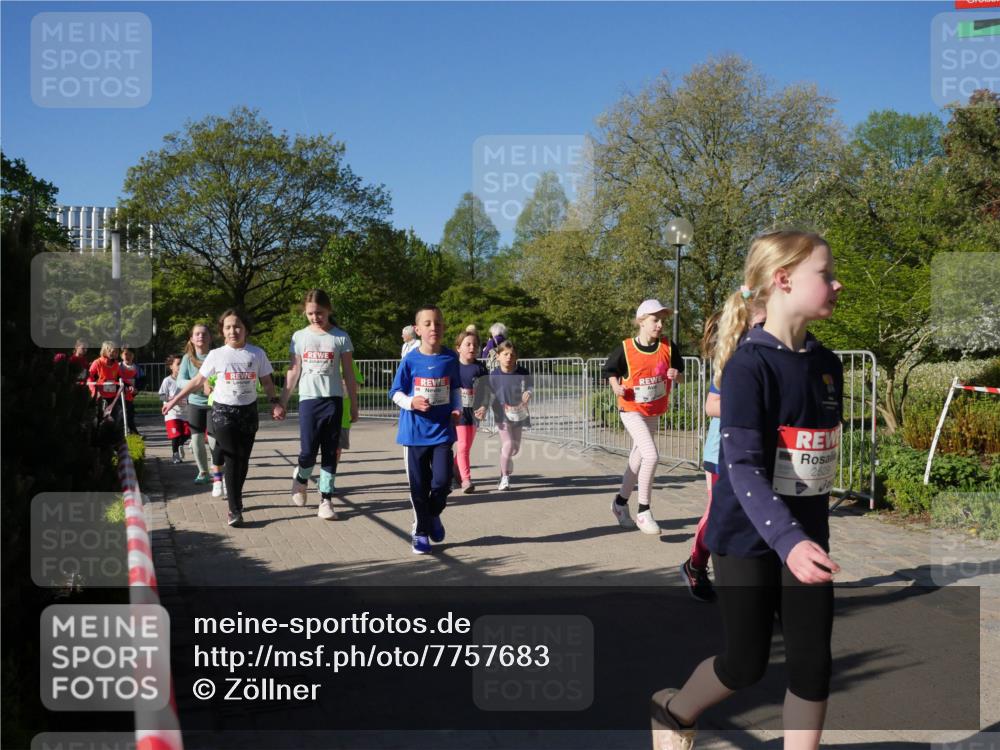25.04.2025 - Das Zehntel Zöllner http://msf.ph/oto/7757683 26.04.2025 08:51:01 Laufen  meine-sportfotos.de