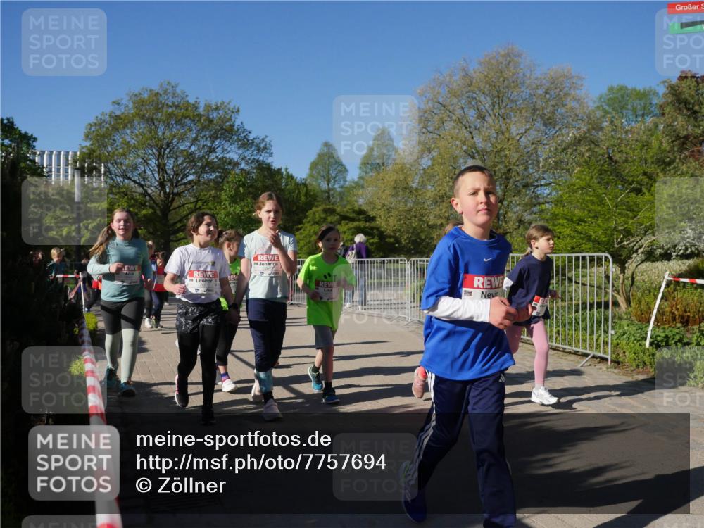 25.04.2025 - Das Zehntel Zöllner http://msf.ph/oto/7757694 26.04.2025 08:51:03 Laufen  meine-sportfotos.de