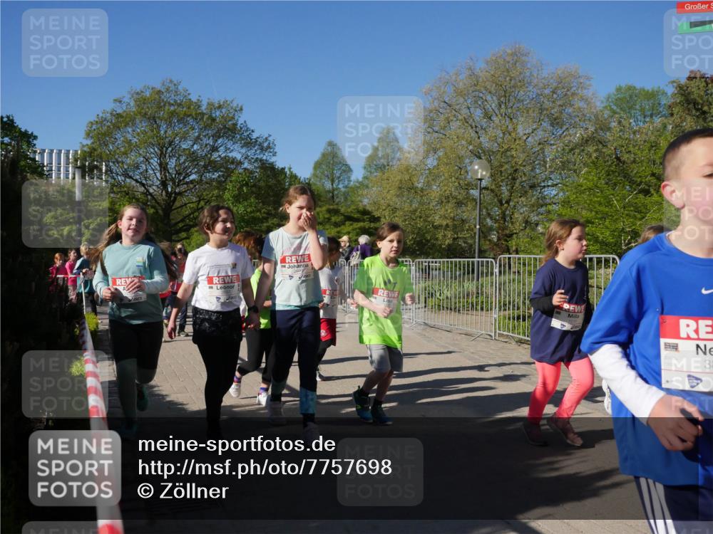 25.04.2025 - Das Zehntel Zöllner http://msf.ph/oto/7757698 26.04.2025 08:51:03 Laufen  meine-sportfotos.de