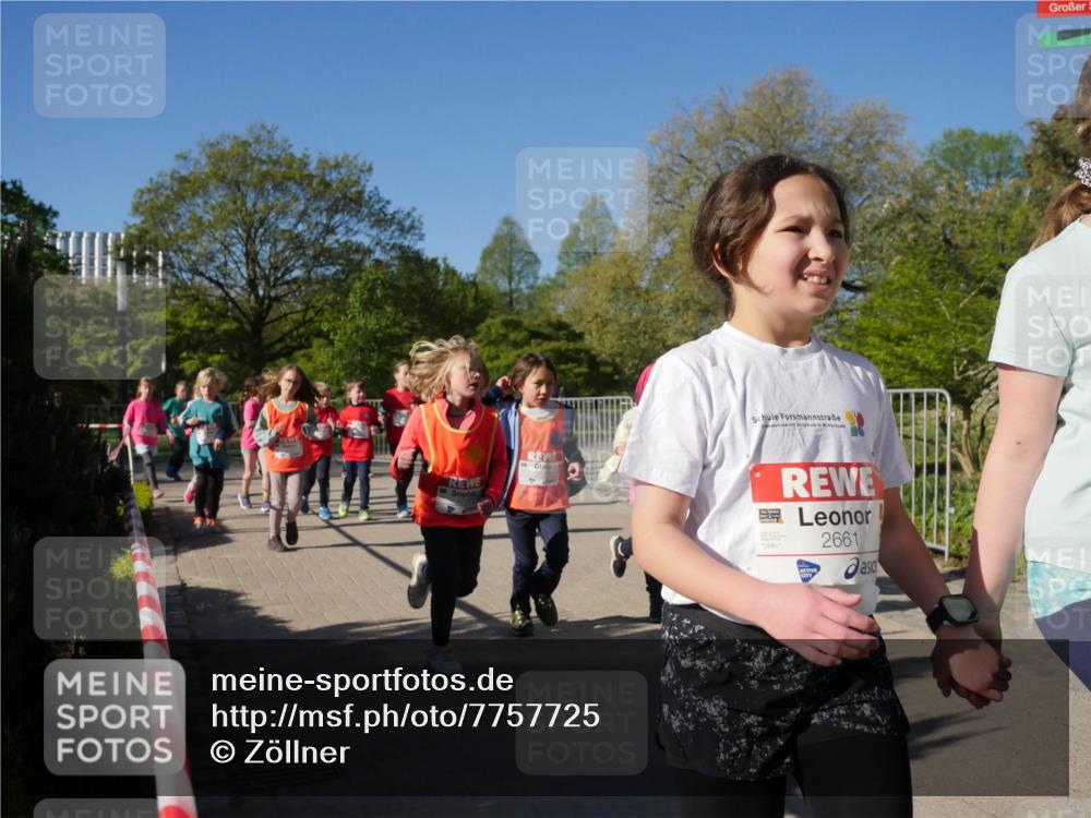 25.04.2025 - Das Zehntel Zöllner http://msf.ph/oto/7757725 26.04.2025 08:51:05 Laufen 2661, 2661 meine-sportfotos.de