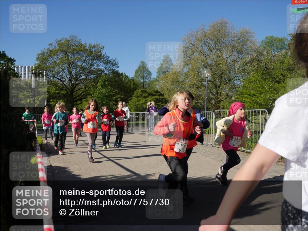 25.04.2025 - Das Zehntel Zöllner http://msf.ph/oto/7757730 26.04.2025 08:51:06 Laufen  meine-sportfotos.de