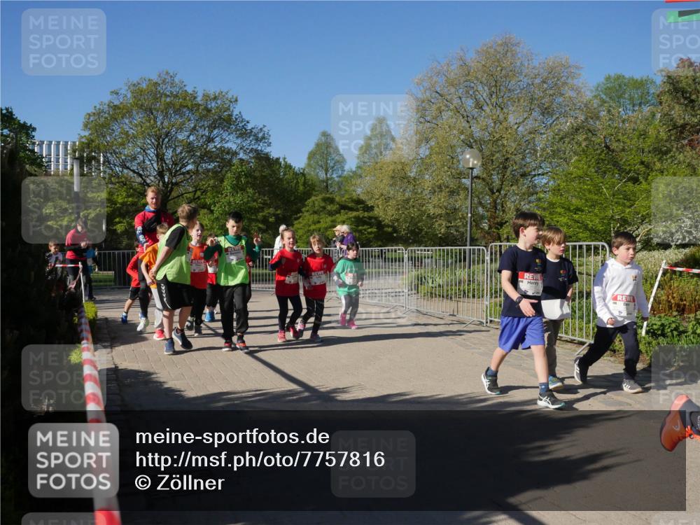 25.04.2025 - Das Zehntel Zöllner http://msf.ph/oto/7757816 26.04.2025 08:51:14 Laufen  meine-sportfotos.de