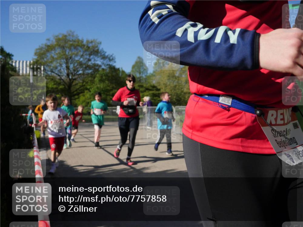 25.04.2025 - Das Zehntel Zöllner http://msf.ph/oto/7757858 26.04.2025 08:51:18 Laufen  meine-sportfotos.de