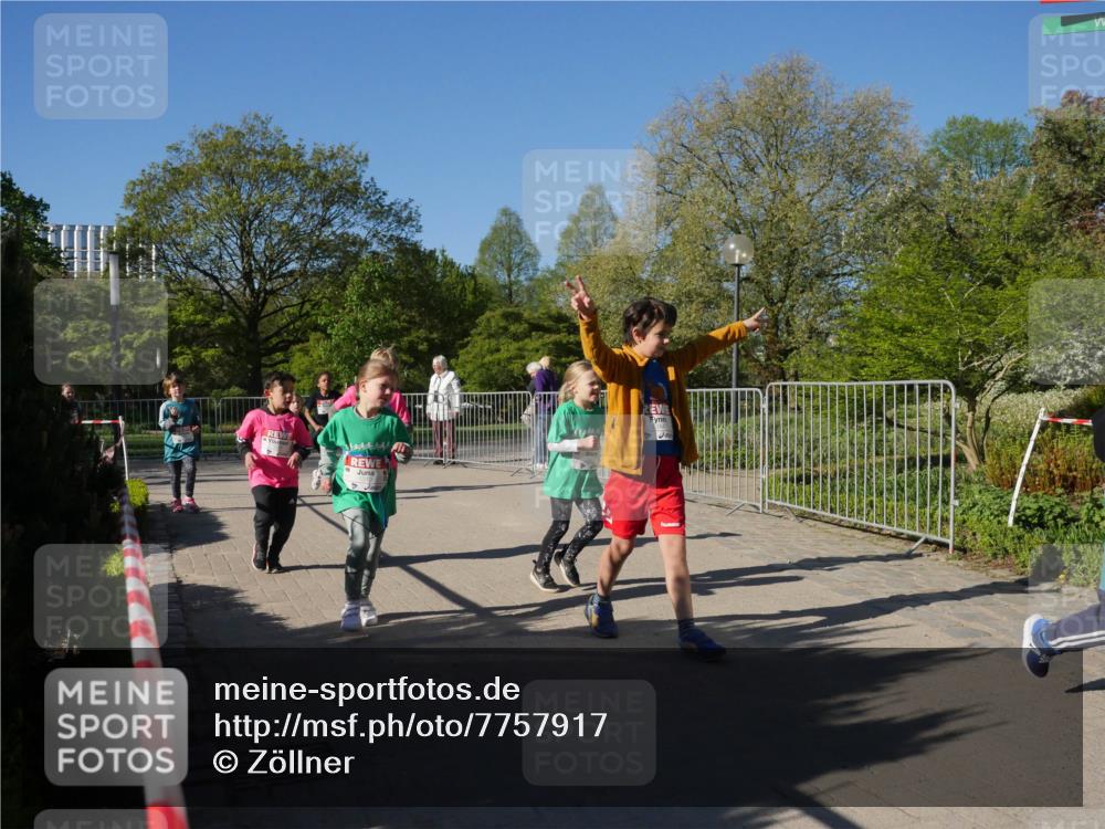 25.04.2025 - Das Zehntel Zöllner http://msf.ph/oto/7757917 26.04.2025 08:51:23 Laufen  meine-sportfotos.de