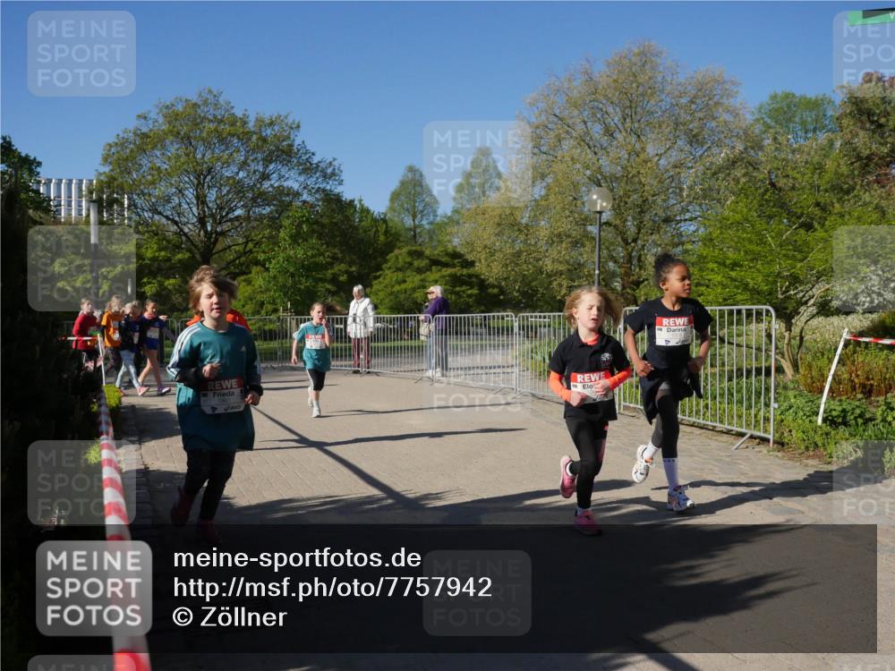 25.04.2025 - Das Zehntel Zöllner http://msf.ph/oto/7757942 26.04.2025 08:51:26 Laufen 1861 meine-sportfotos.de
