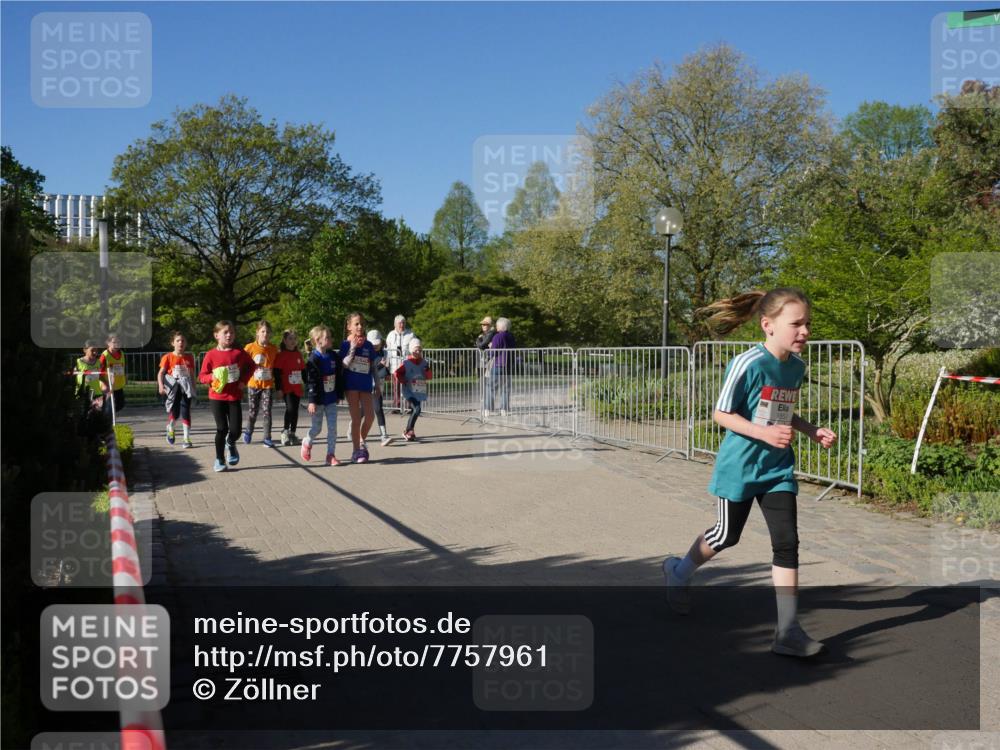 25.04.2025 - Das Zehntel Zöllner http://msf.ph/oto/7757961 26.04.2025 08:51:29 Laufen  meine-sportfotos.de