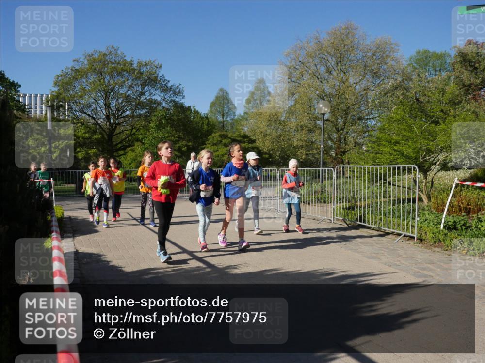 25.04.2025 - Das Zehntel Zöllner http://msf.ph/oto/7757975 26.04.2025 08:51:31 Laufen  meine-sportfotos.de