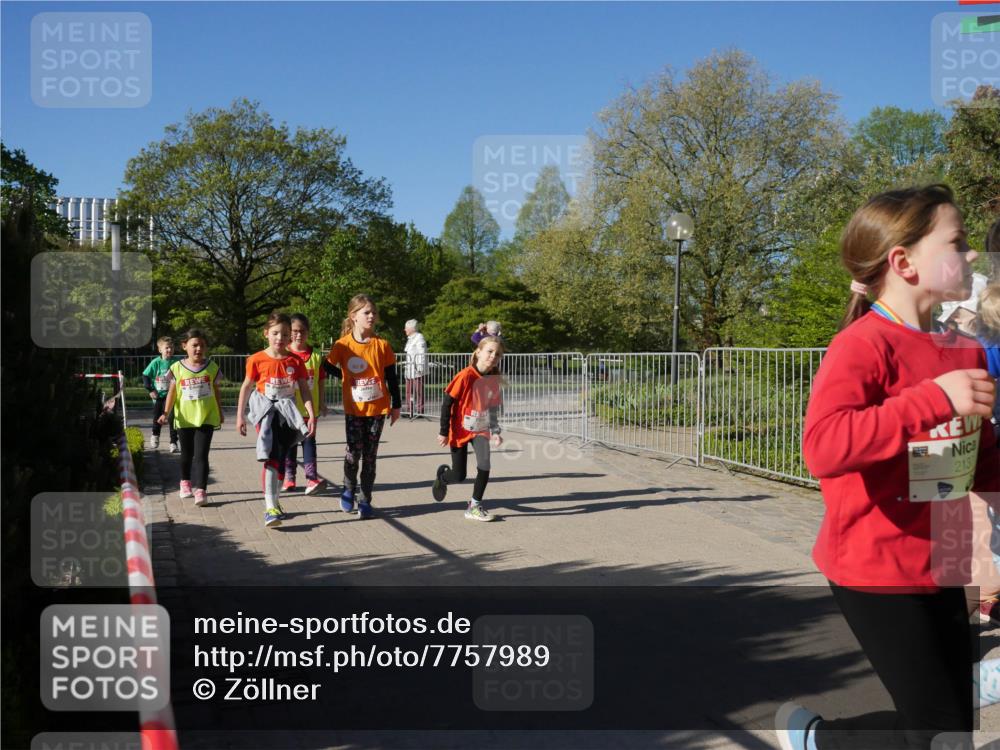 25.04.2025 - Das Zehntel Zöllner http://msf.ph/oto/7757989 26.04.2025 08:51:33 Laufen 213 meine-sportfotos.de