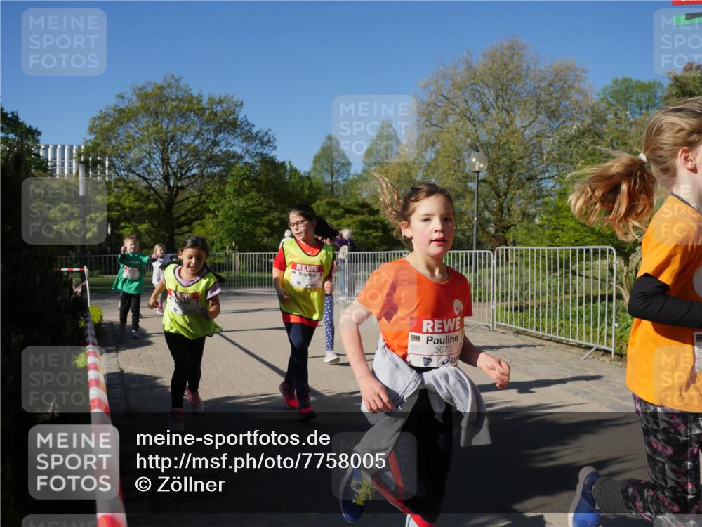 25.04.2025 - Das Zehntel Zöllner http://msf.ph/oto/7758005 26.04.2025 08:51:35 Laufen 3678 meine-sportfotos.de