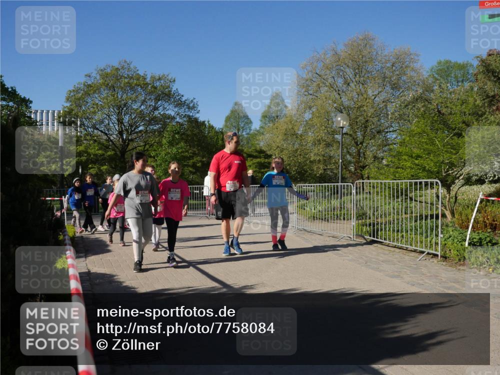 25.04.2025 - Das Zehntel Zöllner http://msf.ph/oto/7758084 26.04.2025 08:51:47 Laufen  meine-sportfotos.de