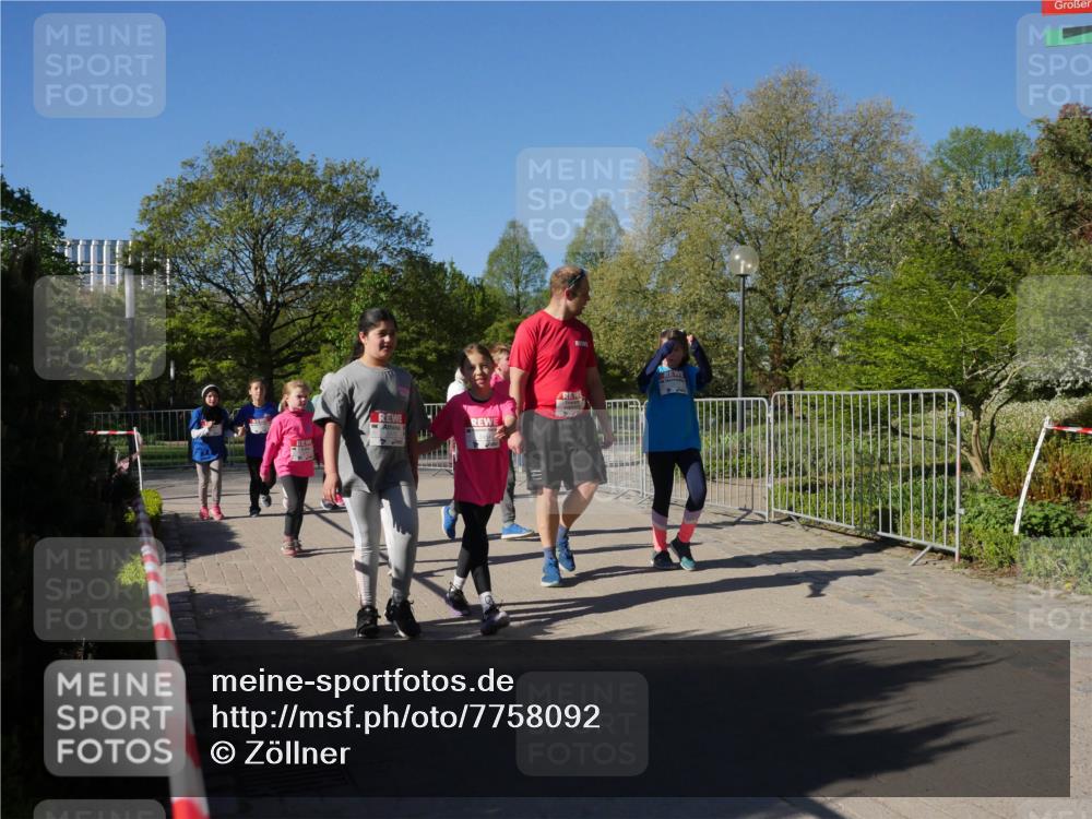 25.04.2025 - Das Zehntel Zöllner http://msf.ph/oto/7758092 26.04.2025 08:51:48 Laufen 1 meine-sportfotos.de