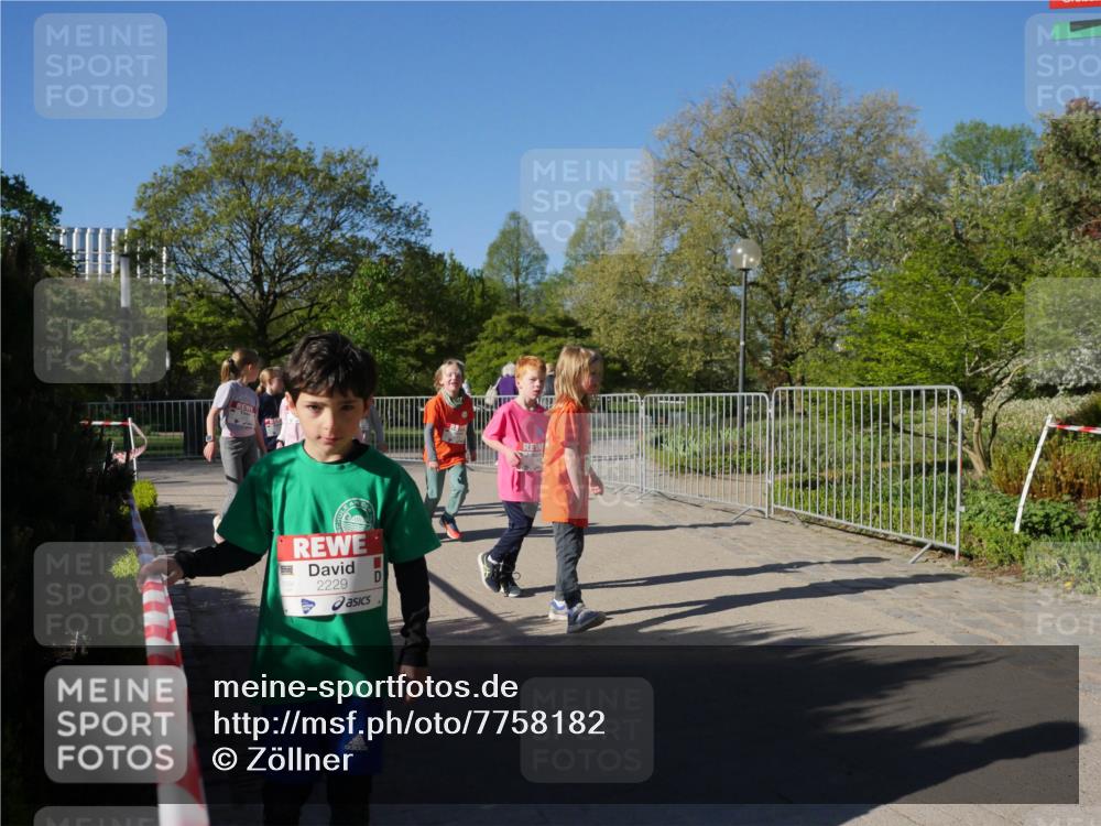 25.04.2025 - Das Zehntel Zöllner http://msf.ph/oto/7758182 26.04.2025 08:51:58 Laufen 2229 meine-sportfotos.de