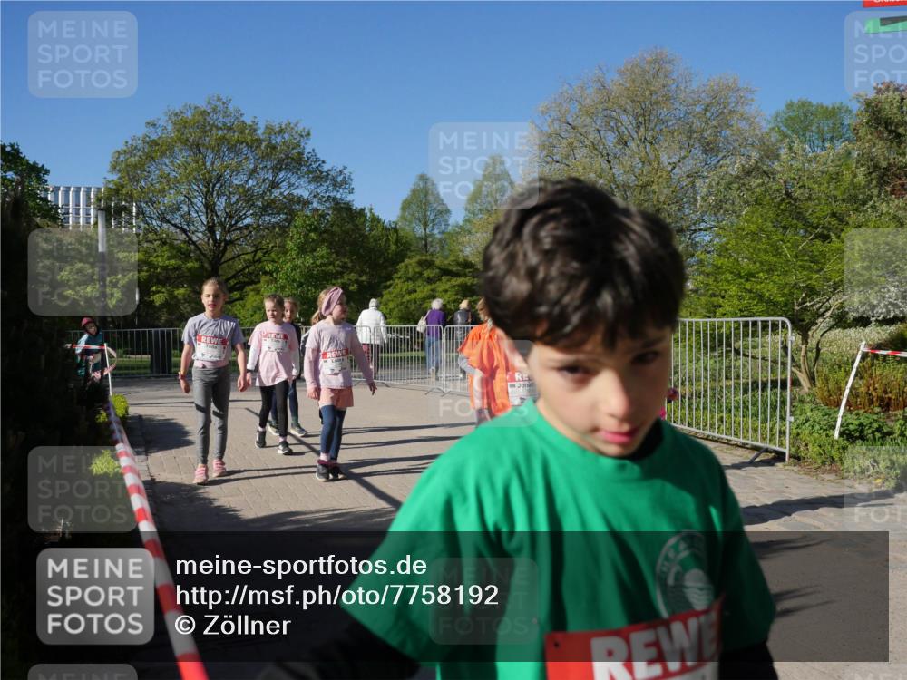 25.04.2025 - Das Zehntel Zöllner http://msf.ph/oto/7758192 26.04.2025 08:51:59 Laufen  meine-sportfotos.de