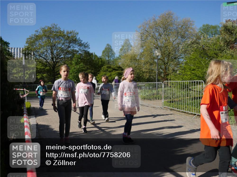 25.04.2025 - Das Zehntel Zöllner http://msf.ph/oto/7758206 26.04.2025 08:52:01 Laufen 2429, 182876 meine-sportfotos.de