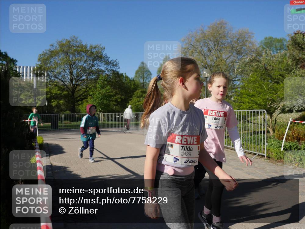 25.04.2025 - Das Zehntel Zöllner http://msf.ph/oto/7758229 26.04.2025 08:52:03 Laufen 2429, 2426 meine-sportfotos.de