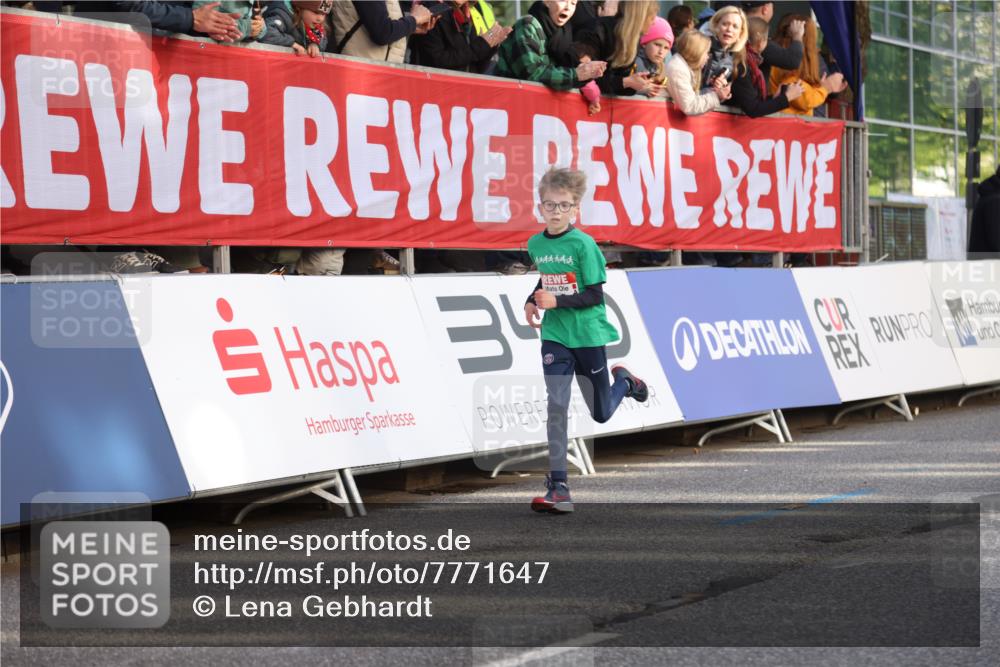 25.04.2025 - Das Zehntel Lena Gebhardt http://msf.ph/oto/7771647 26.04.2025 08:48:05 Ziel 1490, 2715, 3469, 3953 meine-sportfotos.de