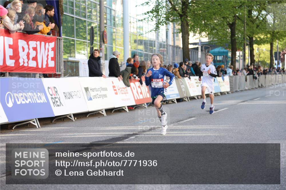25.04.2025 - Das Zehntel Lena Gebhardt http://msf.ph/oto/7771936 26.04.2025 08:48:30 Ziel 1926, 2379, 2715, 2961, 2990, 3469, 3823 meine-sportfotos.de