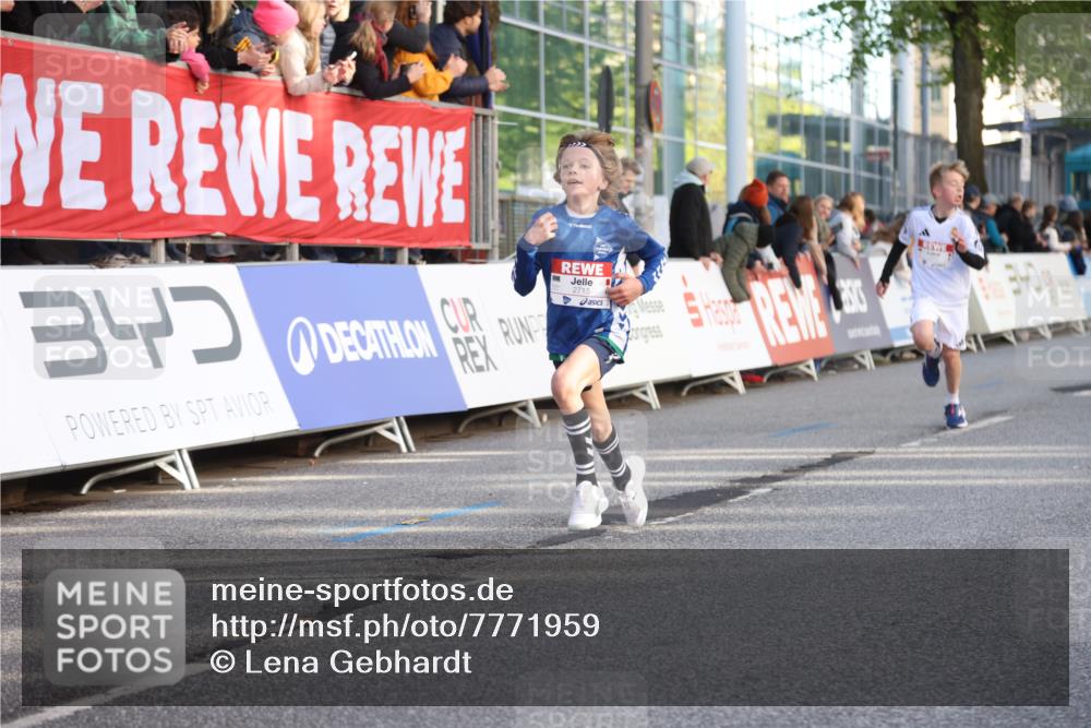 25.04.2025 - Das Zehntel Lena Gebhardt http://msf.ph/oto/7771959 26.04.2025 08:48:30 Ziel 1926, 2379, 2715, 2961, 2990, 3469, 3823 meine-sportfotos.de