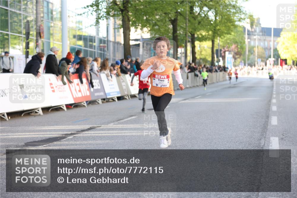 25.04.2025 - Das Zehntel Lena Gebhardt http://msf.ph/oto/7772115 26.04.2025 08:48:41 Ziel 1754, 1926, 1929, 2379, 2961, 2990, 3506, 3792, 3823 meine-sportfotos.de