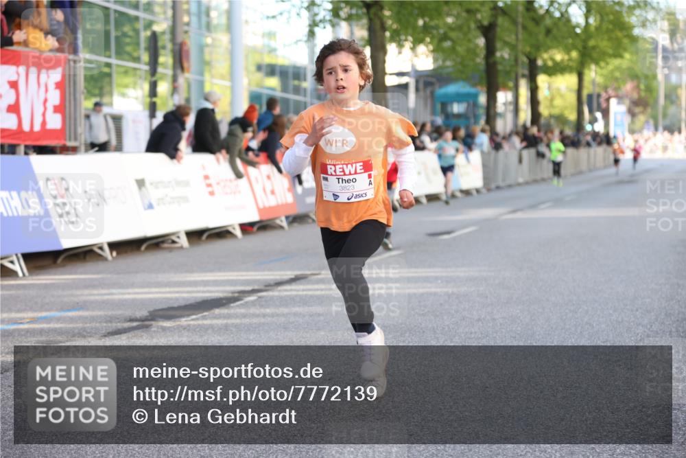 25.04.2025 - Das Zehntel Lena Gebhardt http://msf.ph/oto/7772139 26.04.2025 08:48:42 Ziel 1754, 1926, 1929, 2379, 2961, 2990, 3506, 3792, 3823 meine-sportfotos.de