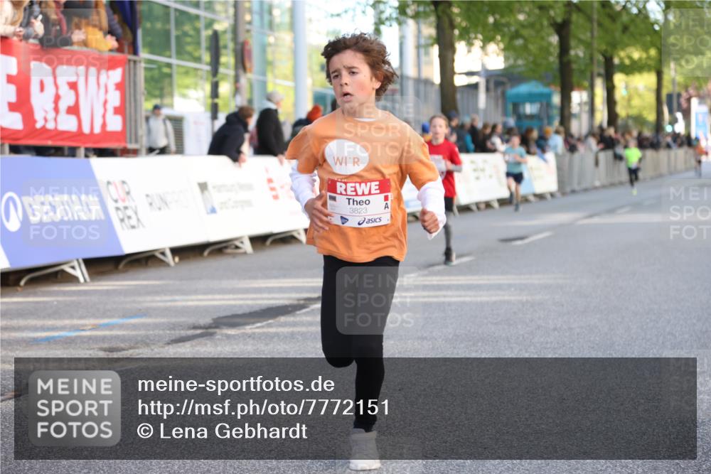 25.04.2025 - Das Zehntel Lena Gebhardt http://msf.ph/oto/7772151 26.04.2025 08:48:42 Ziel 1754, 1926, 1929, 2379, 2961, 2990, 3506, 3792, 3823 meine-sportfotos.de