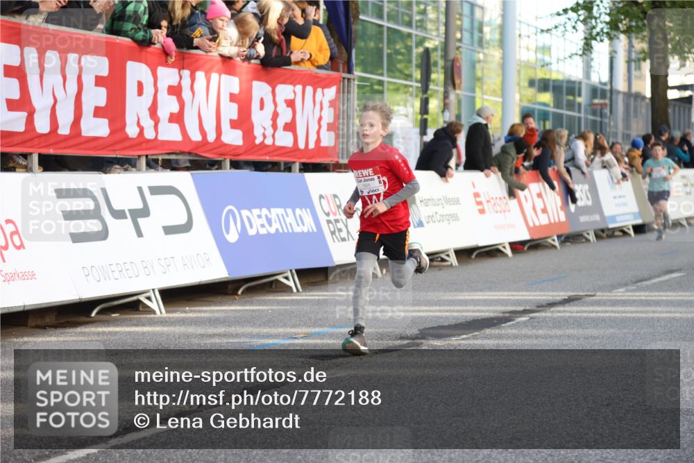 25.04.2025 - Das Zehntel Lena Gebhardt http://msf.ph/oto/7772188 26.04.2025 08:48:43 Ziel 1754, 1926, 1929, 2379, 2961, 2990, 3506, 3792, 3823 meine-sportfotos.de