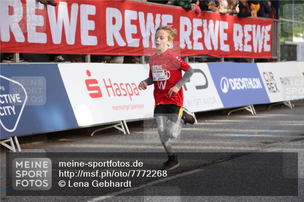 25.04.2025 - Das Zehntel Lena Gebhardt http://msf.ph/oto/7772268 26.04.2025 08:48:44 Ziel 1754, 1926, 1929, 2379, 2961, 2990, 3506, 3792, 3823 meine-sportfotos.de